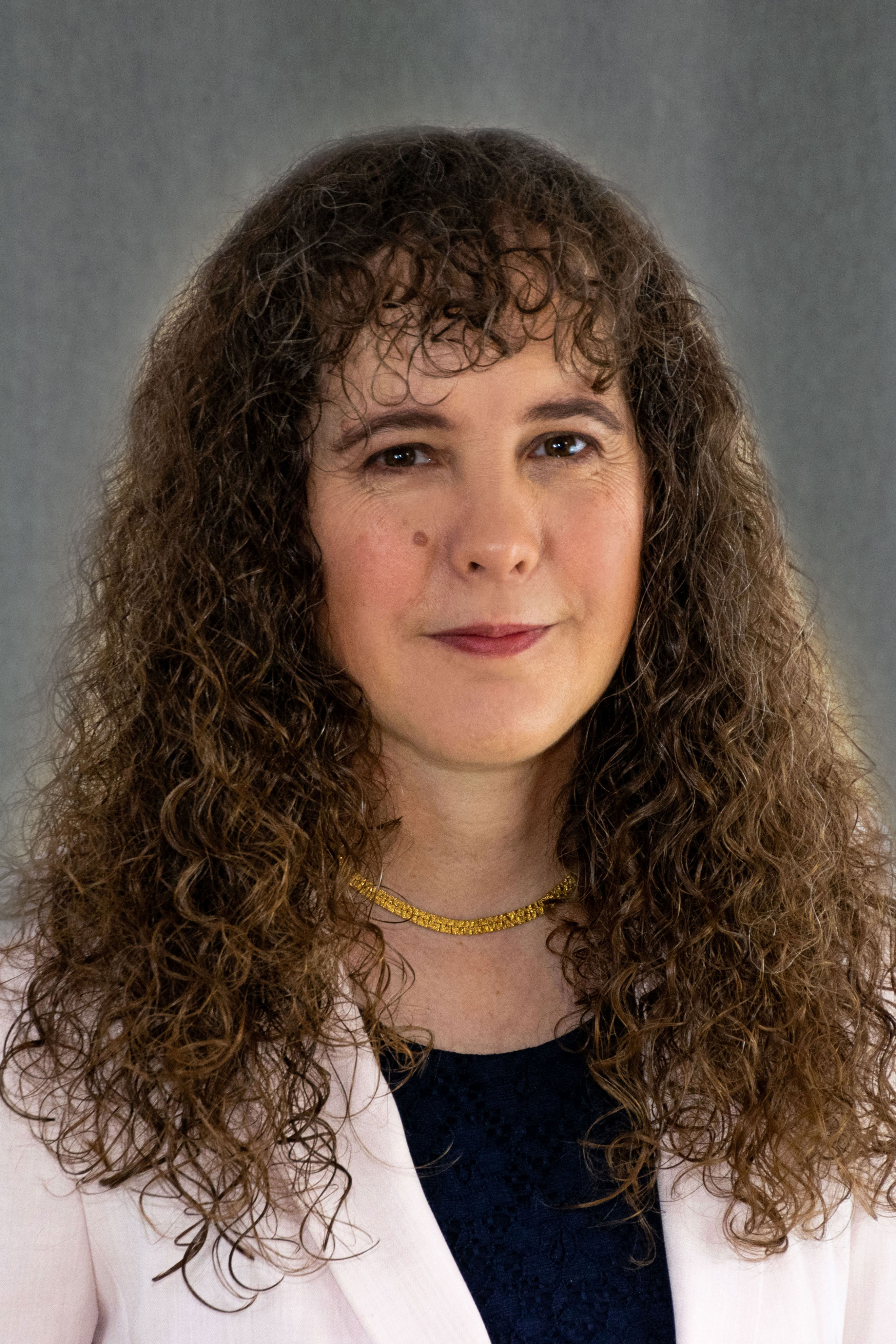 Angela Tveit